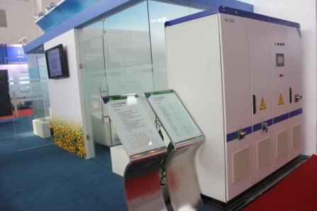 兆瓦级光伏水冷型一体化逆变站亮相(图2) 兆瓦级光伏水冷型一体化逆变站亮相(图2)