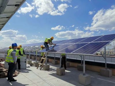 践行能源交通融合技术发展——北京大兴国际机场航空食品配餐楼光伏项目竣工(图2)